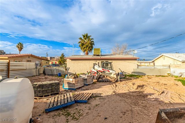 513 Kasper Avenue, Las Vegas, NV 89106