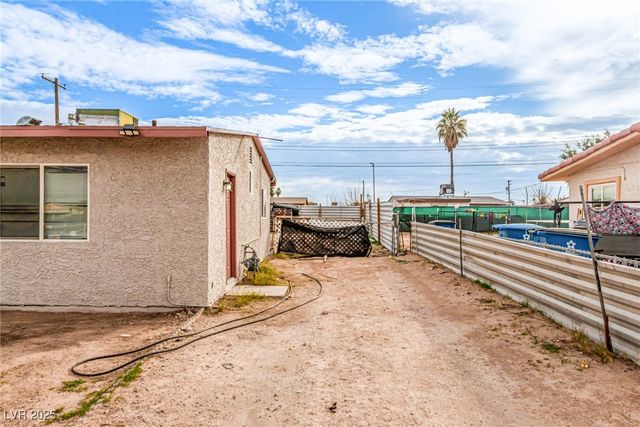 513 Kasper Avenue, Las Vegas, NV 89106