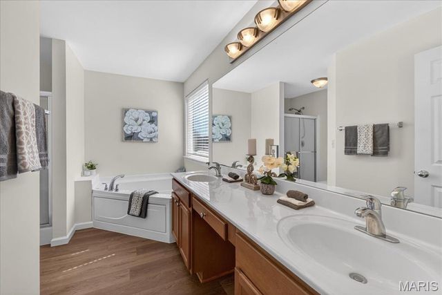 1072 Dardenne Woods Drive, Dardenne Prairie, MO 63368