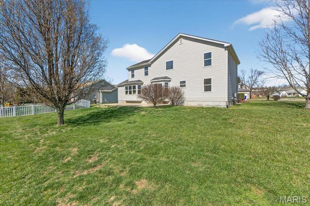 1072 Dardenne Woods Drive, Dardenne Prairie, MO 63368