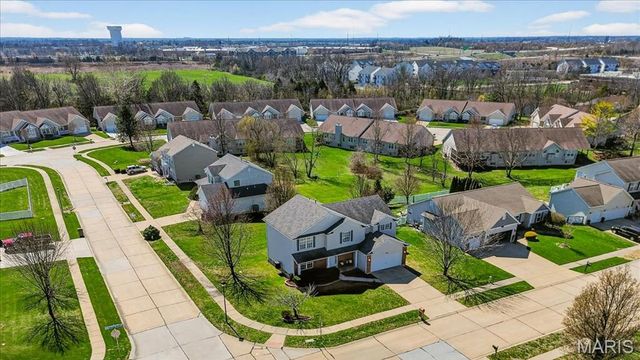 1072 Dardenne Woods Drive, Dardenne Prairie, MO 63368