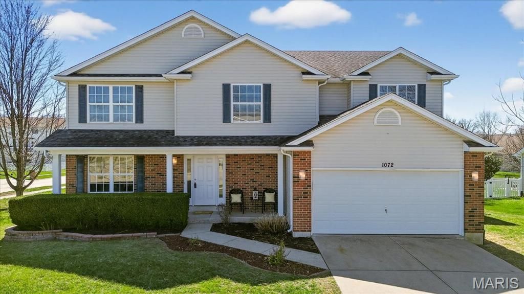 1072 Dardenne Woods Drive, Dardenne Prairie, MO 63368