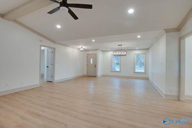 2042 Rosebury Lane SW, Huntsville, AL 35803