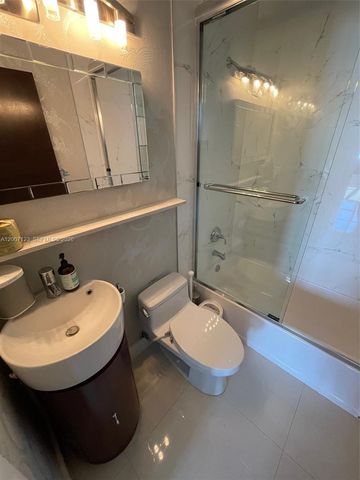 1500 Bay Rd 1524S, Miami Beach, FL 33139