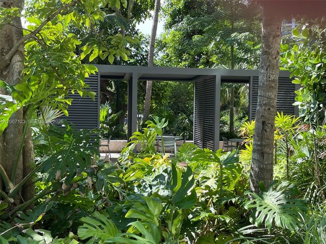 1500 Bay Rd 1524S, Miami Beach, FL 33139