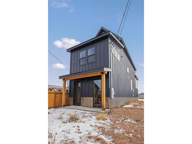116 E 13th St, Leadville, CO 80461