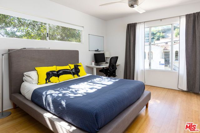 1710 Redcliff Street, Los Angeles, CA 90026