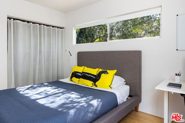 1710 Redcliff Street, Los Angeles, CA 90026