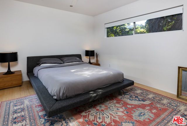 1710 Redcliff Street, Los Angeles, CA 90026