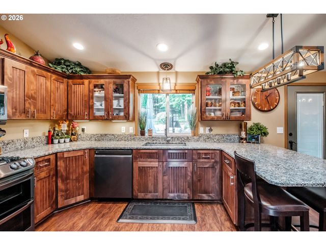 2120 WOODHAVEN Ct Nw, Salem, OR 97304