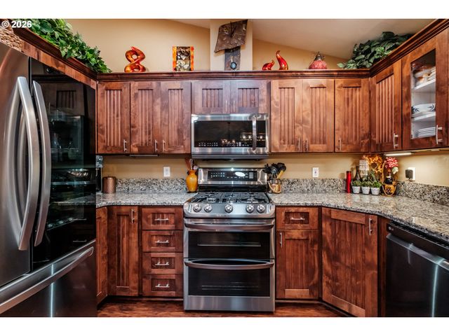 2120 WOODHAVEN Ct Nw, Salem, OR 97304