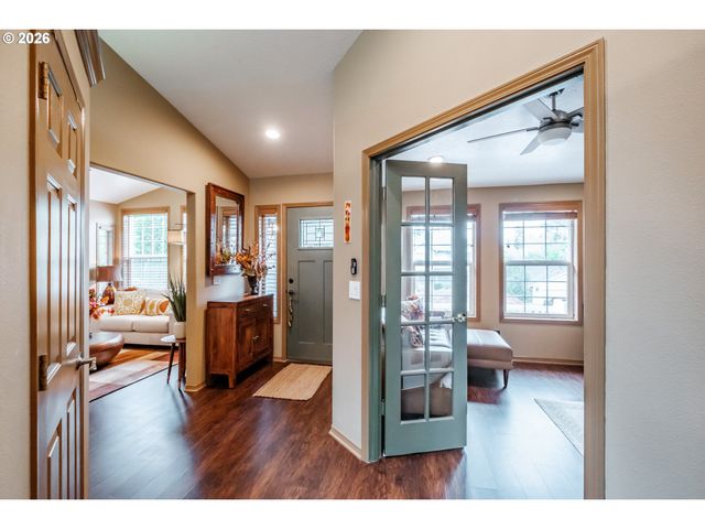 2120 WOODHAVEN Ct Nw, Salem, OR 97304