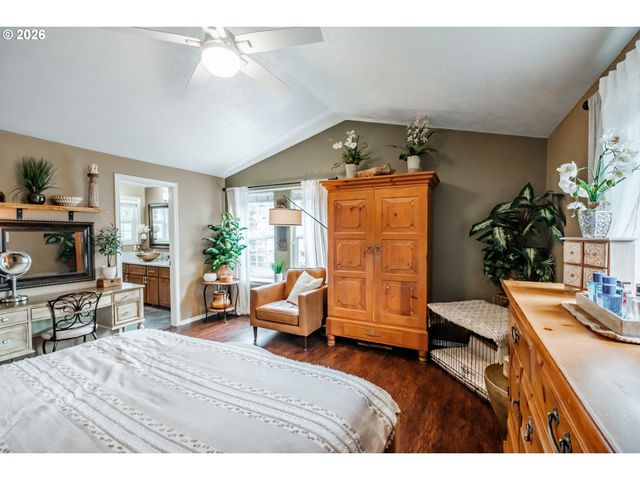 2120 WOODHAVEN Ct Nw, Salem, OR 97304