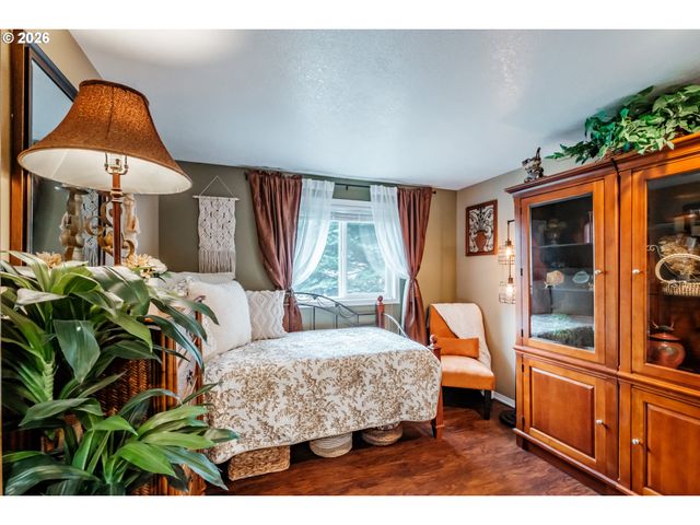 2120 WOODHAVEN Ct Nw, Salem, OR 97304