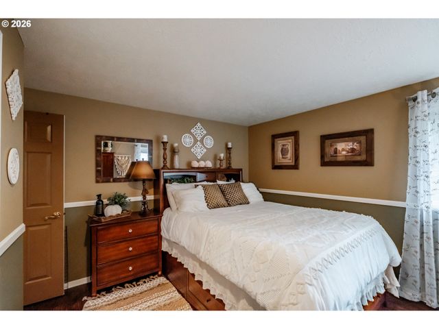 2120 WOODHAVEN Ct Nw, Salem, OR 97304