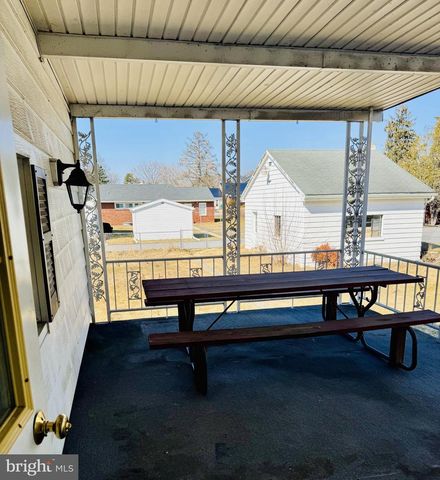 314 N GRANT STREET, Waynesboro, PA 17268