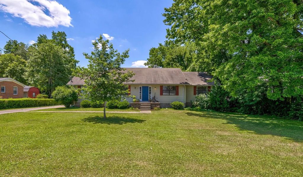 420 Eddy Ln A, Franklin, TN 37064