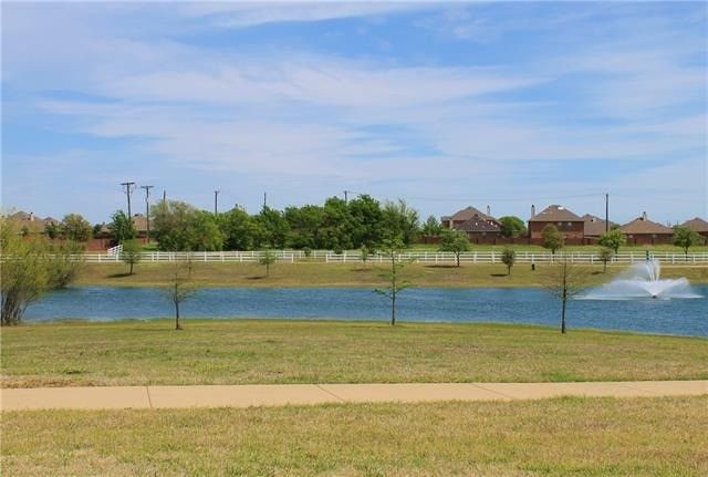 207 Citrus Drive, Fate, TX 75189