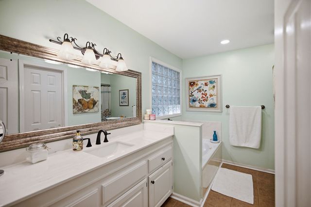 107 Hannah Circle, Anderson, SC 29621