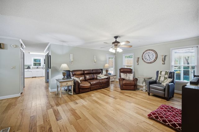 107 Hannah Circle, Anderson, SC 29621