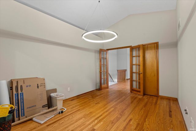 50715 Wimbledon Court, South Bend, IN 46637