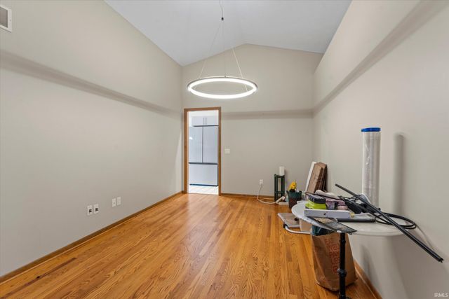 50715 Wimbledon Court, South Bend, IN 46637