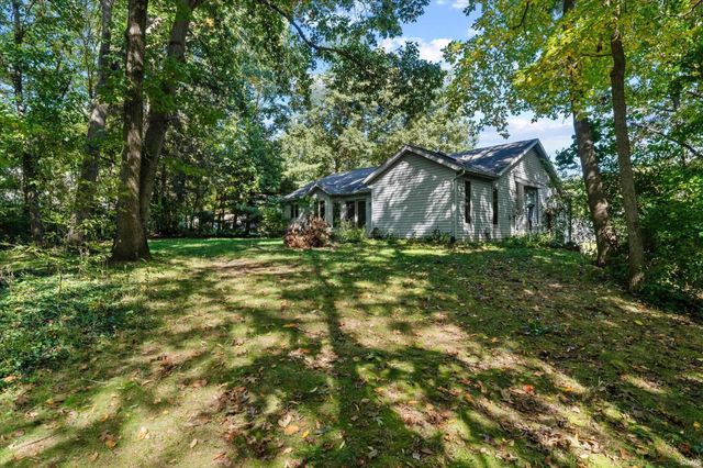 50715 Wimbledon Court, South Bend, IN 46637
