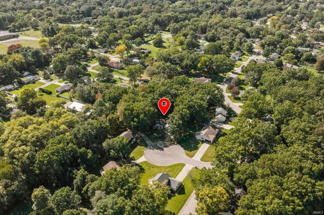 50715 Wimbledon Court, South Bend, IN 46637