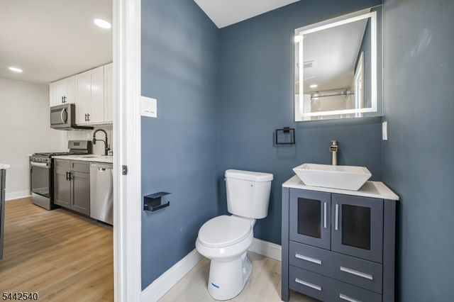 171 20Th Ave, Paterson City, NJ 07501