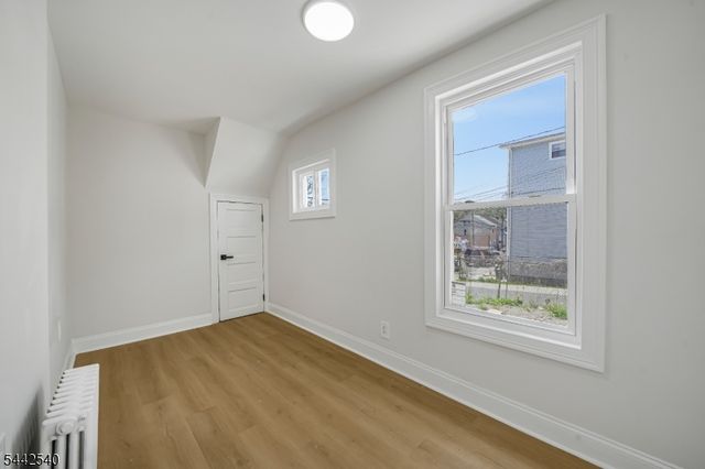 171 20Th Ave, Paterson City, NJ 07501