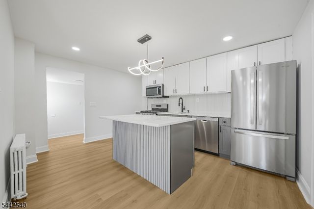 171 20Th Ave, Paterson City, NJ 07501