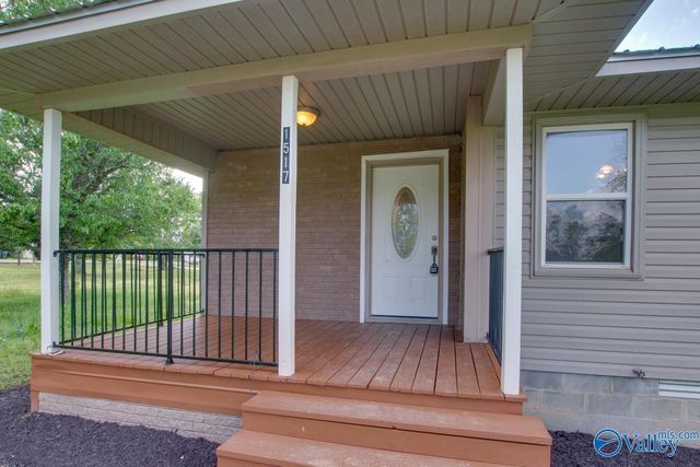 1517 Ready Section Road, Hazel Green, AL 35750