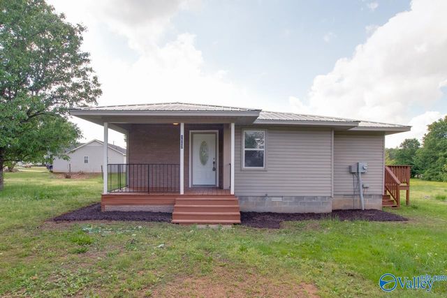 1517 Ready Section Road, Hazel Green, AL 35750