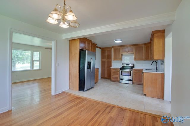 1517 Ready Section Road, Hazel Green, AL 35750