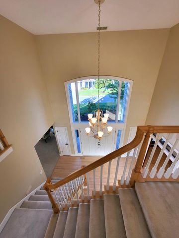 6102 Creek Ridge Court, Minnetonka, MN 55345