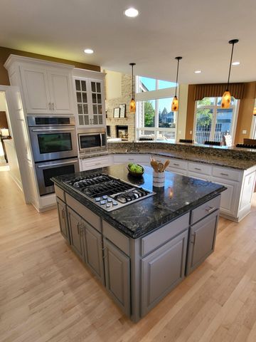 6102 Creek Ridge Court, Minnetonka, MN 55345