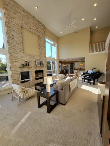 6102 Creek Ridge Court, Minnetonka, MN 55345