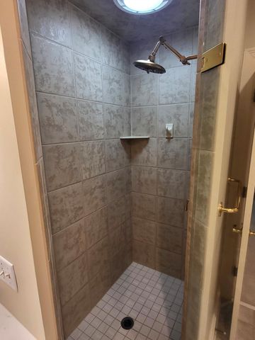 6102 Creek Ridge Court, Minnetonka, MN 55345