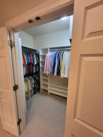 6102 Creek Ridge Court, Minnetonka, MN 55345