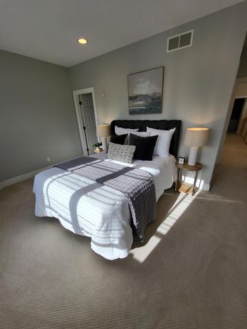 6102 Creek Ridge Court, Minnetonka, MN 55345