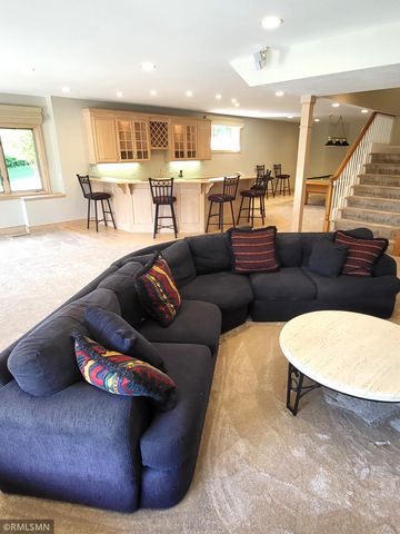6102 Creek Ridge Court, Minnetonka, MN 55345