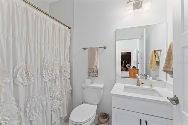2621 1ST AVENUE N 19, St Petersburg, FL 33713
