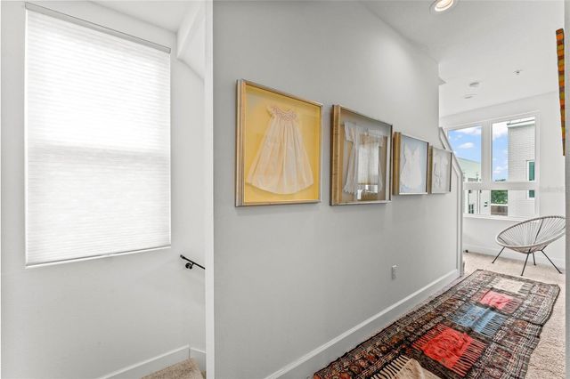 2621 1ST AVENUE N 19, St Petersburg, FL 33713