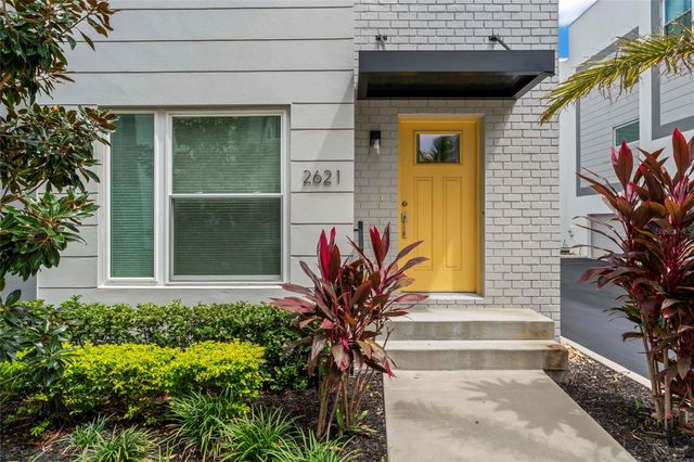 2621 1ST AVENUE N 19, St Petersburg, FL 33713