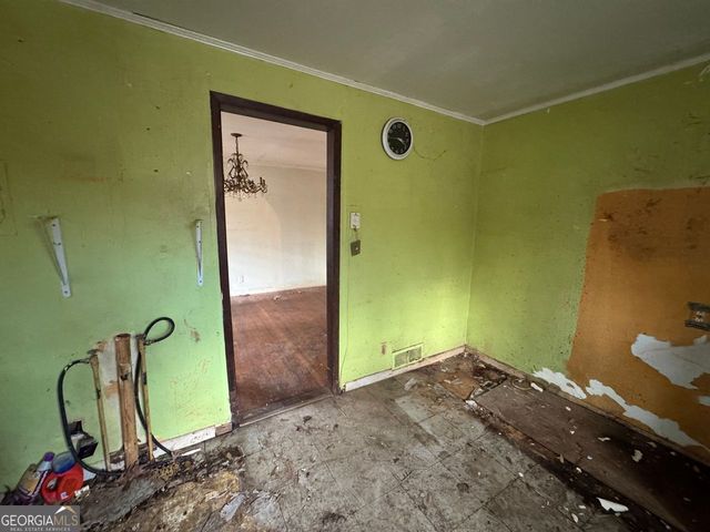 1096 3rd Street NW, Atlanta, GA 30318