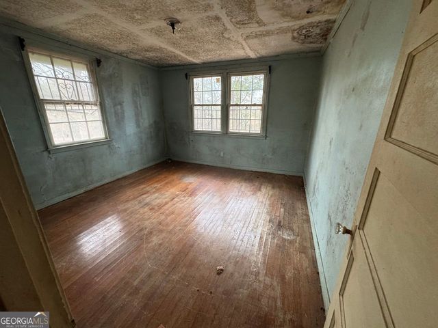 1096 3rd Street NW, Atlanta, GA 30318