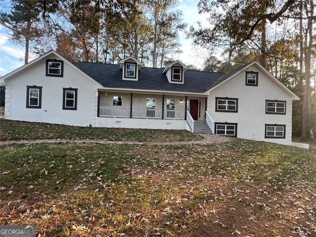 1096 3rd Street NW, Atlanta, GA 30318