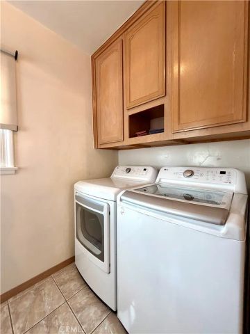 12949 Panama Street, Los Angeles, CA 90066