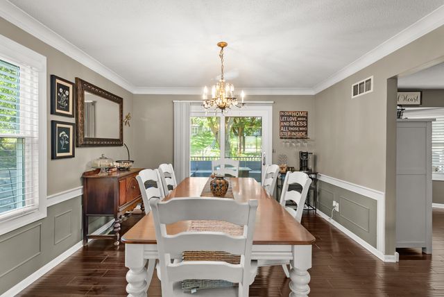 3800 SW 30th Street, Des Moines, IA 50321
