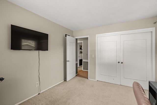 3800 SW 30th Street, Des Moines, IA 50321